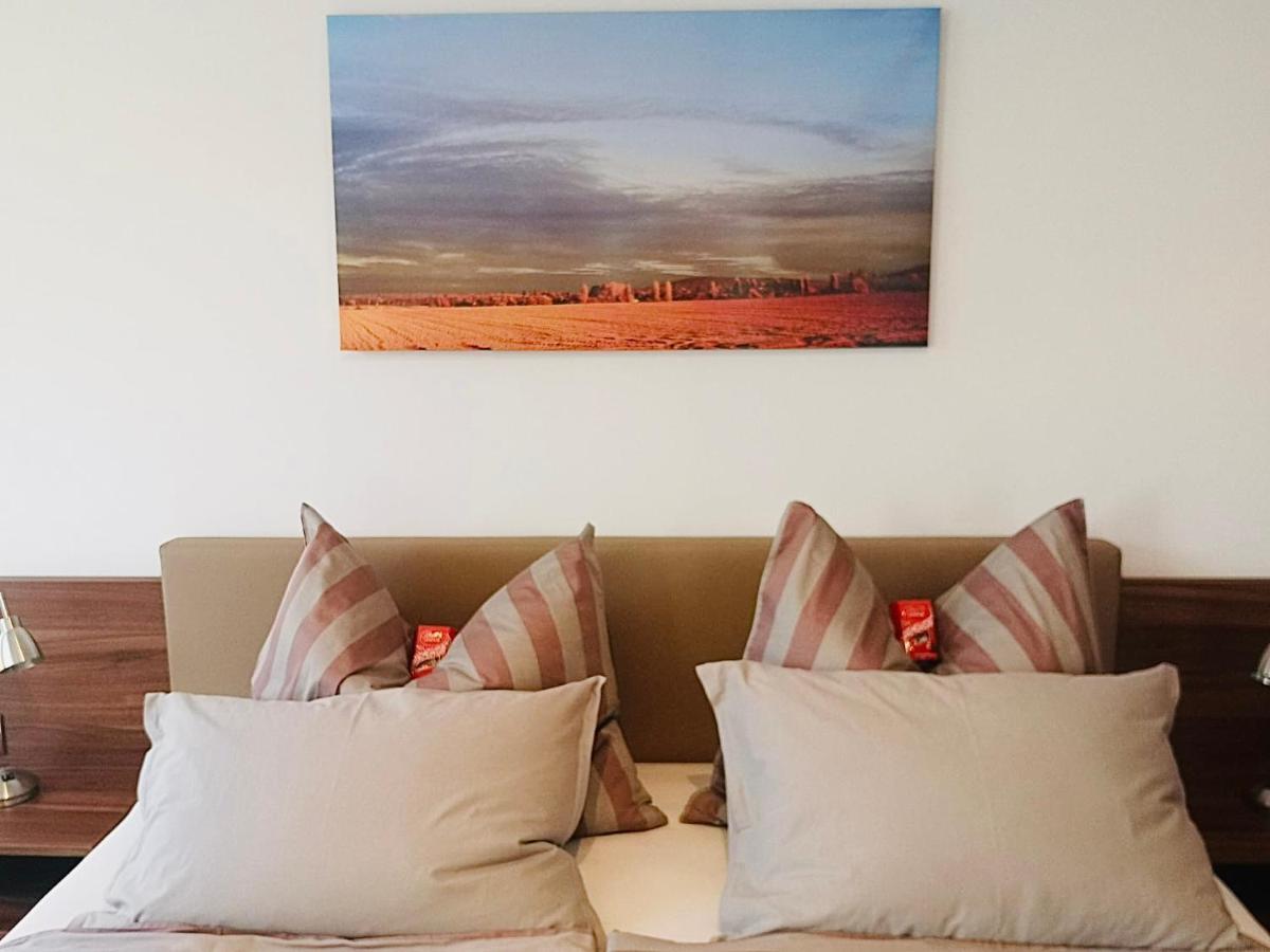 Lilie Appartement In Heviz Mit Tiefgarage, New And Modern 外观 照片