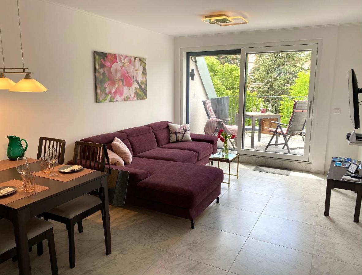 Lilie Appartement In Heviz Mit Tiefgarage, New And Modern 外观 照片