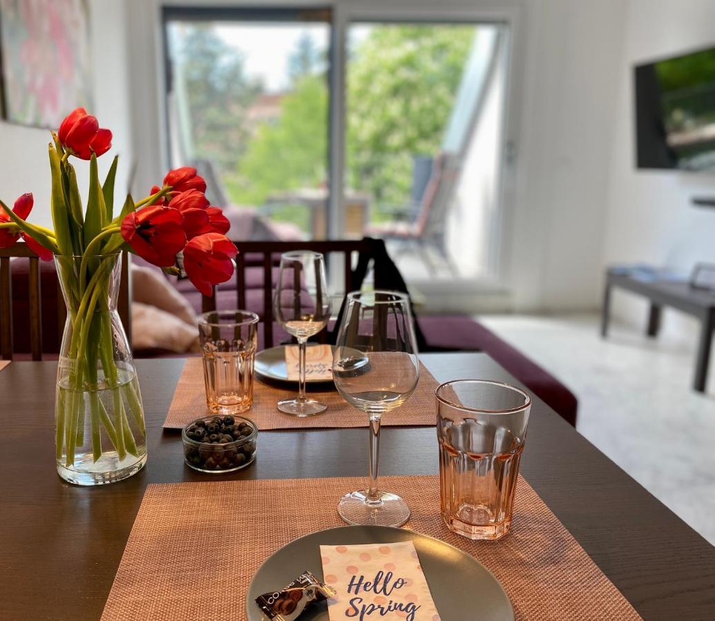 Lilie Appartement In Heviz Mit Tiefgarage, New And Modern 外观 照片