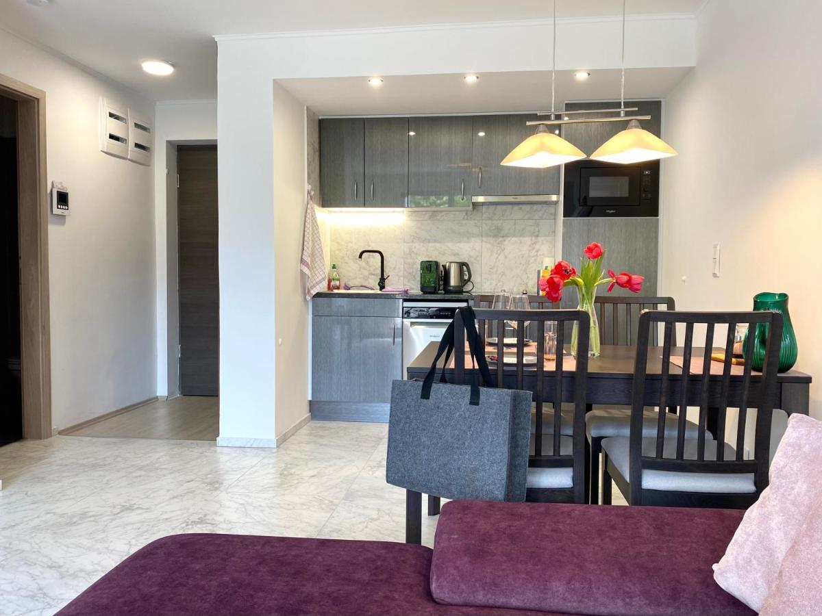 Lilie Appartement In Heviz Mit Tiefgarage, New And Modern 外观 照片